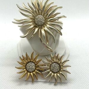 Vintage Boucher Brooch